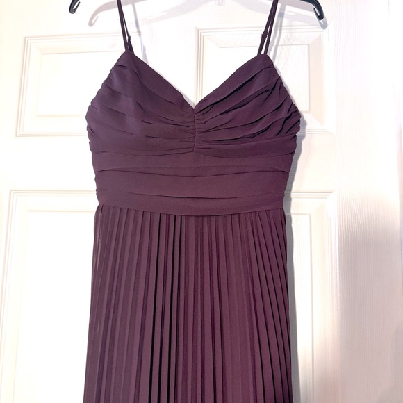 Lulus EGGPLANT  Pleated Sleeveless Maxi Dress Size S - Picture 9 of 12